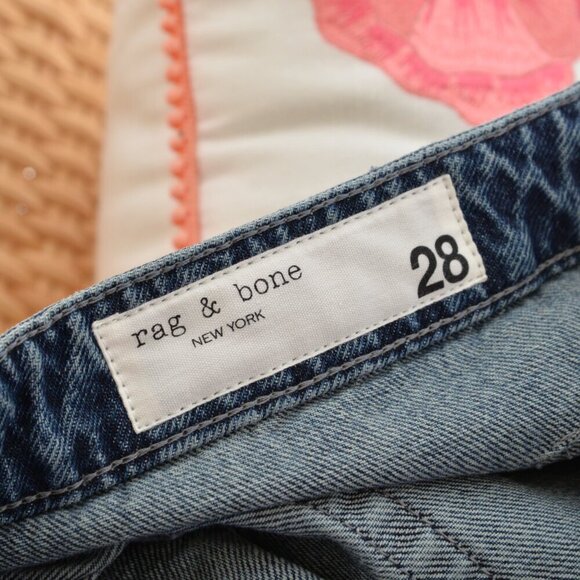 NWT Rag & Bone Charlie High Rise Barrel Jeans Horseshoe Sz 28 - Picture 4 of 9